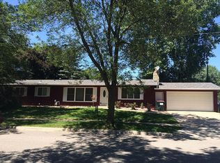 907 15th St SE, Rochester, MN 55904