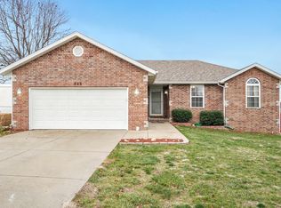 420 Covington St, Willard, MO 65781