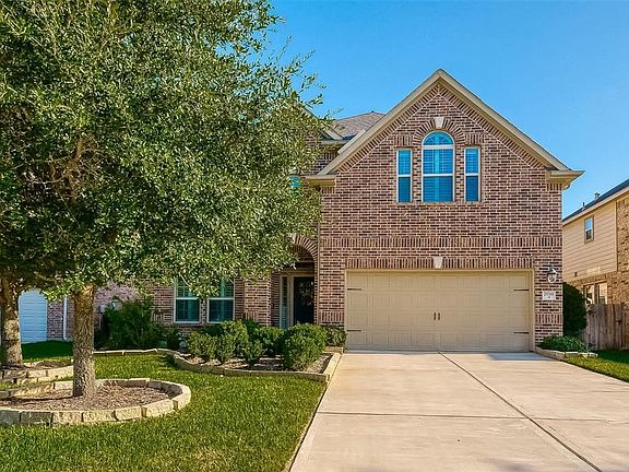 3rd image of 29318 Lovegrass Ct