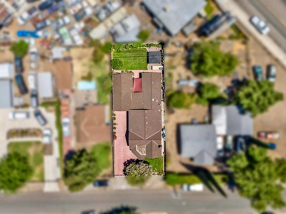5th image of 2310 McComb Ave