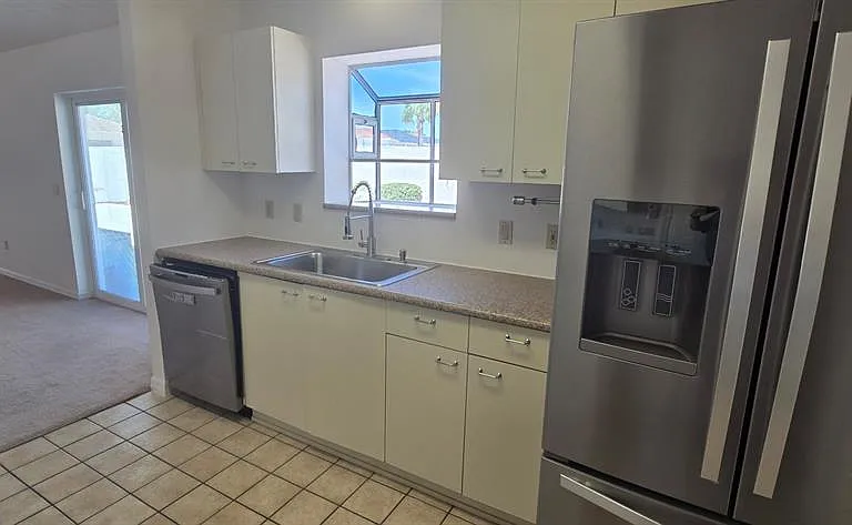 628 Dominguez Dr — Photo 6