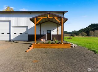 314 E Valley Rd, Skamokawa, WA 98647