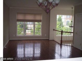 14190 Madrigal Dr, Woodbridge, VA 22193