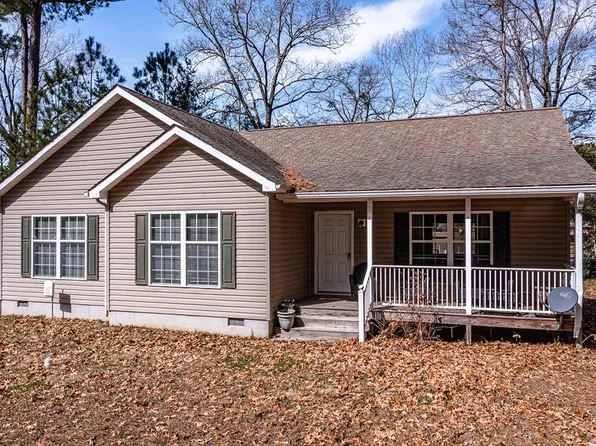 97 Skys Limit Ct, Reedville, VA 22539