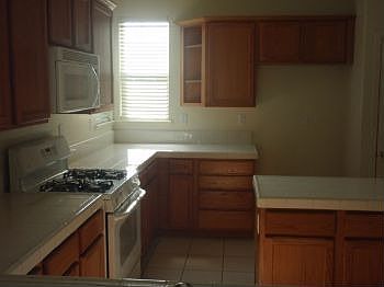 4th image of 10822 Arrowood Ct