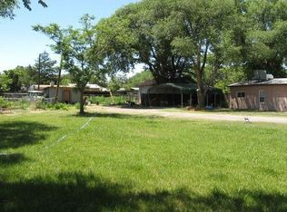 3139 Kingsbury Rd SW, Albuquerque, NM 87105