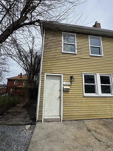 1010 Weston Way Photo 1