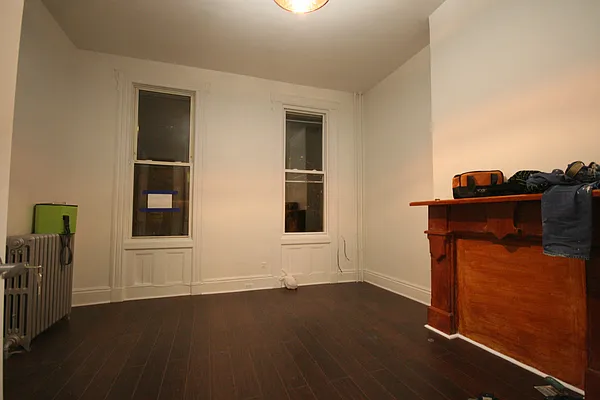 Rented by Rental Solutions Inc | media 11