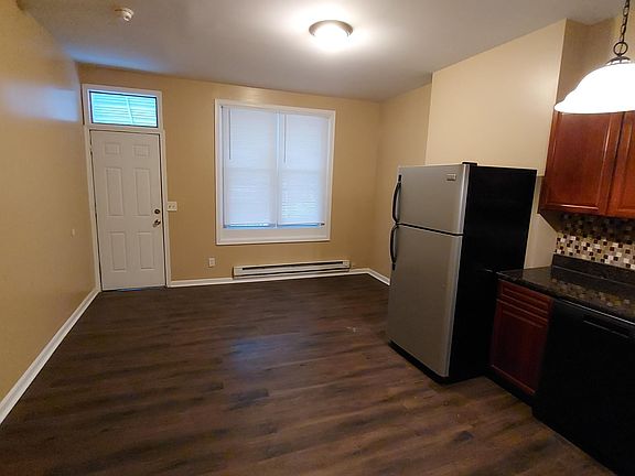 3rd image of 2218 N Bancroft St