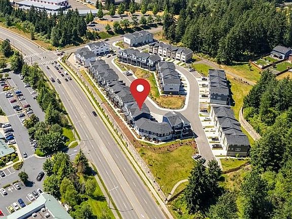 3rd image of 17535 110th Ave E #E
