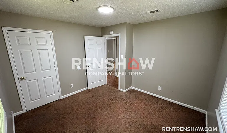 158 Navy Dr — Photo 13