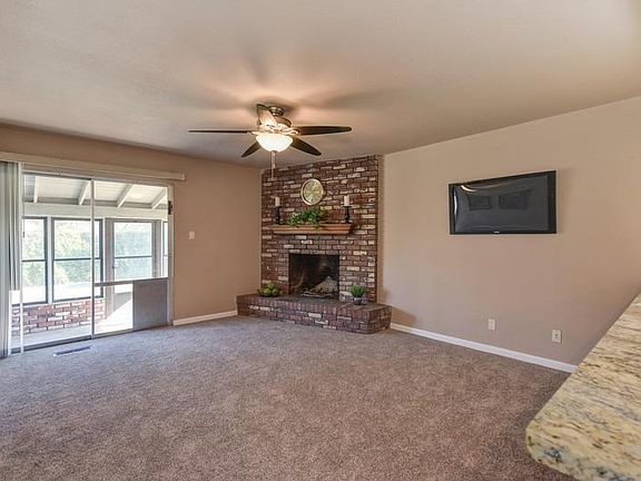 5th image of 57 Brentford Cir