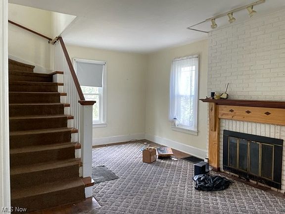5th image of 118 Parkwood Blvd