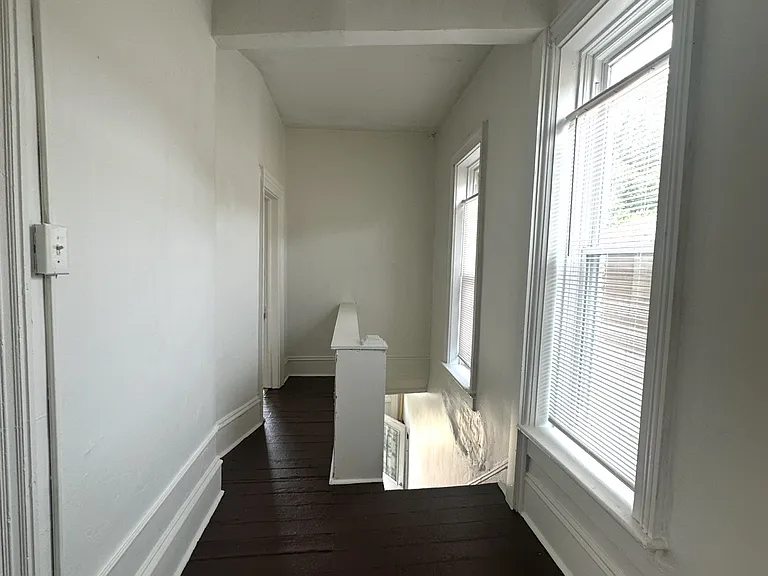 621 N 9th St #1 — Photo 24