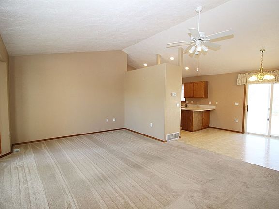 2nd image of 2920 S Century Ct