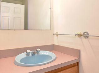 196 Maxton Ln, Williamsburg, VA 23188