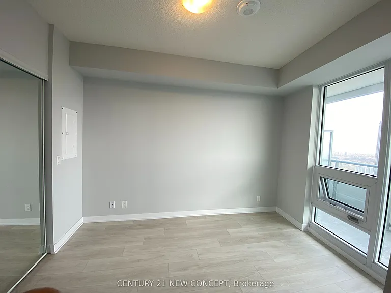 2221 Yonge St #5006 — Photo 16