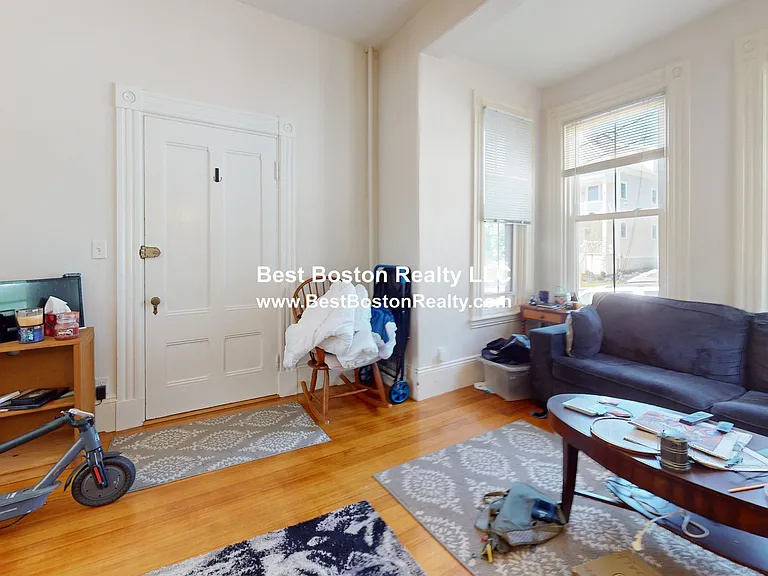 41 Laurel St #1 — Photo 5