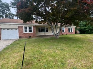 5408 Cardigan Ct, Fayetteville, NC 28303
