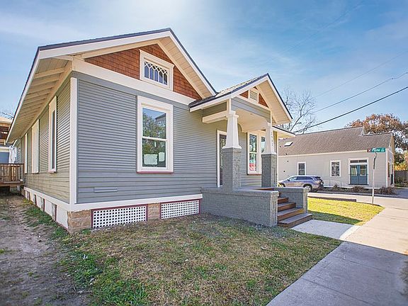 2nd image of 2902 Houston Ave
