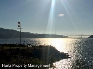 1128 W 9th St, Benicia, CA 94510