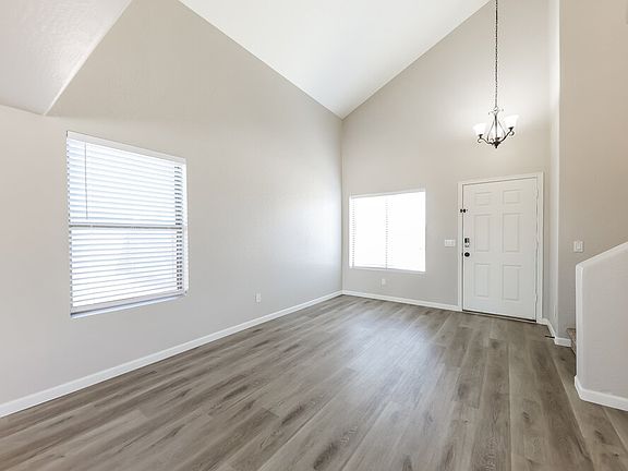 5th image of 15362 N 148th Ct
