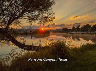 14 Mescalero Rd, Ransom Canyon, TX 79366