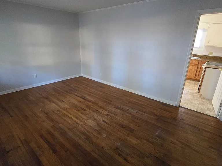 1006 Birchwood Dr — Photo 6