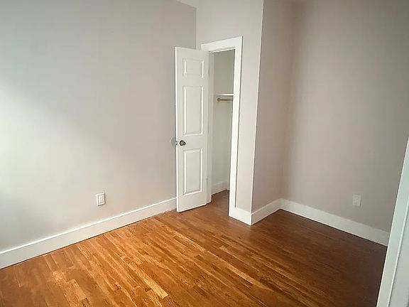 4th image of 2707 Decatur Ave APT 1