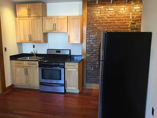 Rented by City View Living | media 4