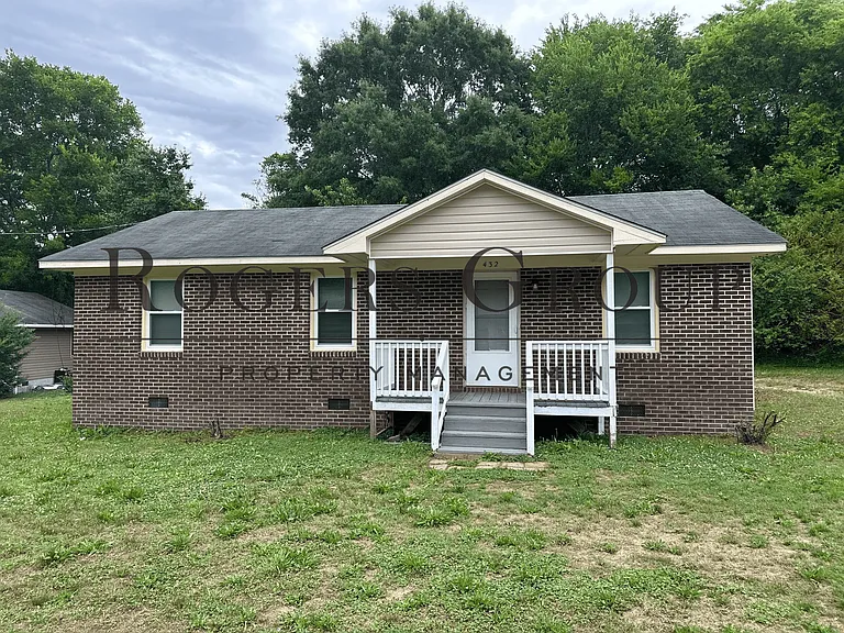 432 Ridley St — Photo 1