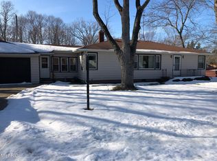 1020 Fort Rd, Benton Harbor, MI 49022