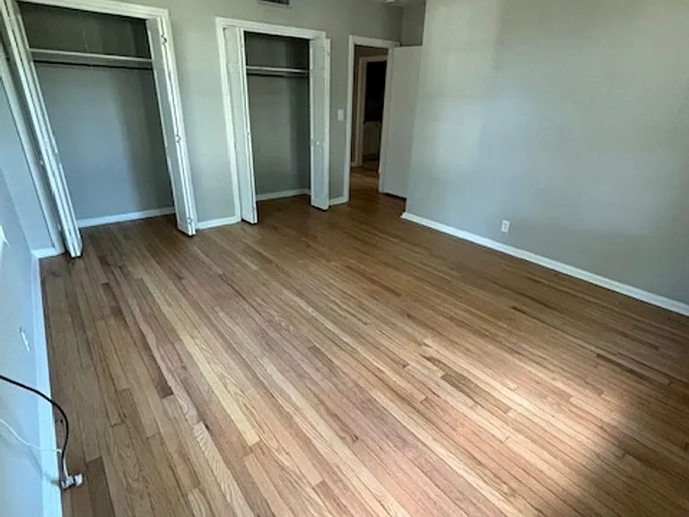 5321 Rollins Ave — Photo 17