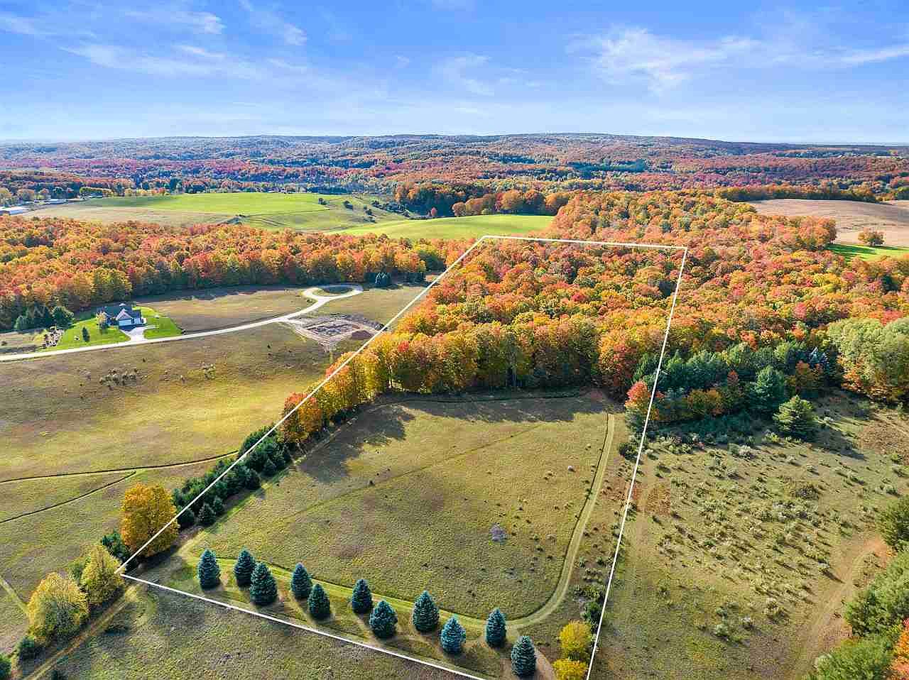 8515 Horton Bay Rd, Petoskey, MI 49770 MLS 472504 Zillow