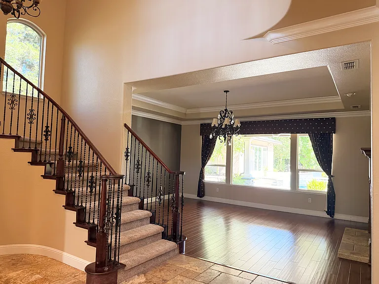 3474 Castle Creek Ct — Photo 2