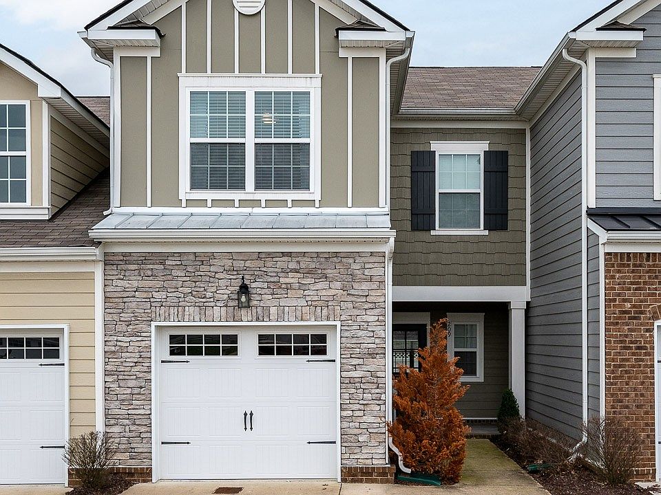1st image of 209 Dursley Ln