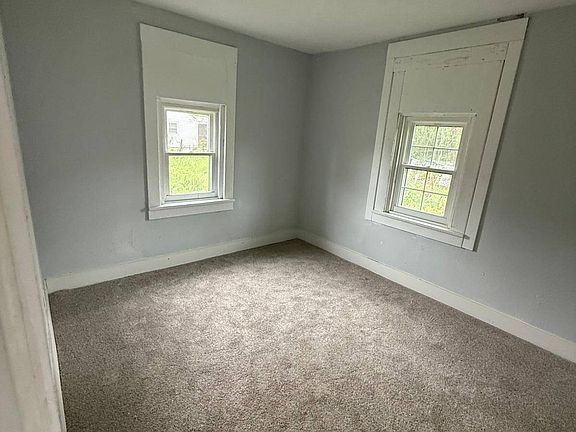 2nd image of 1401 Georgia St