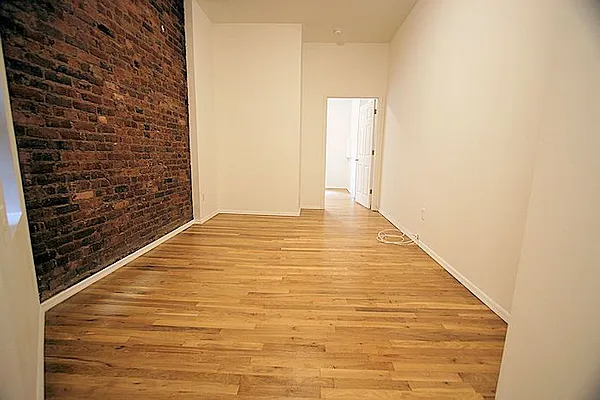 Rented by JM Preston Properties LLC | media 30