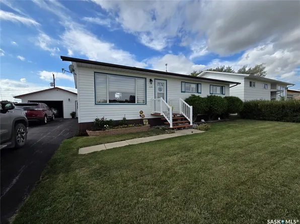 729 4th Street NE #729, Wadena, SK S0A 4J0