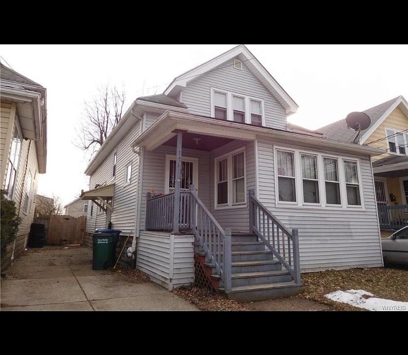 1st image of 571 Lisbon Ave