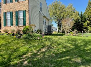 46620 Hampshire Station Dr, Sterling, VA 20165