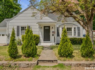 7 Norton Ct, Norwich, CT 06360