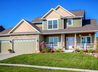 2788 NW 152nd St, Clive, IA 50325