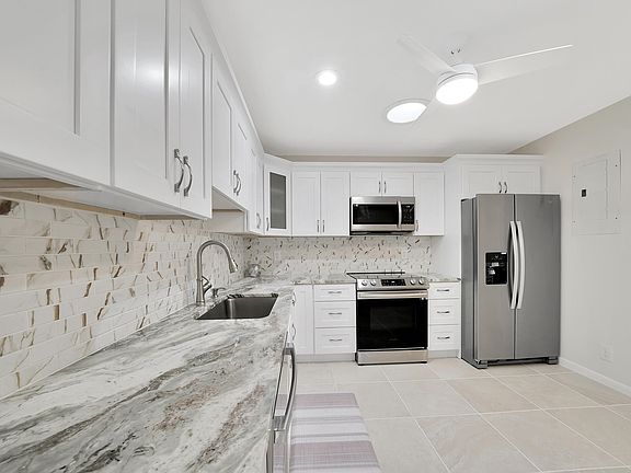3rd image of 759 NW 27th Avenue #A