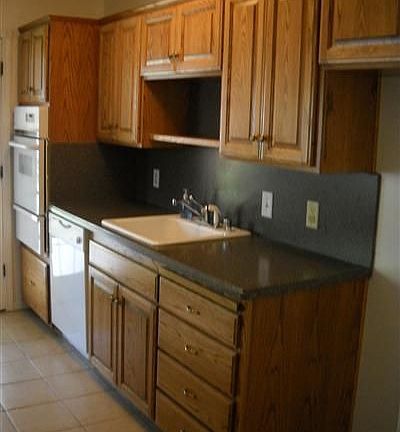 4th image of 2571 Meadow Wood Cir