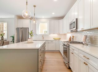 7917 Grand St, Dexter, MI