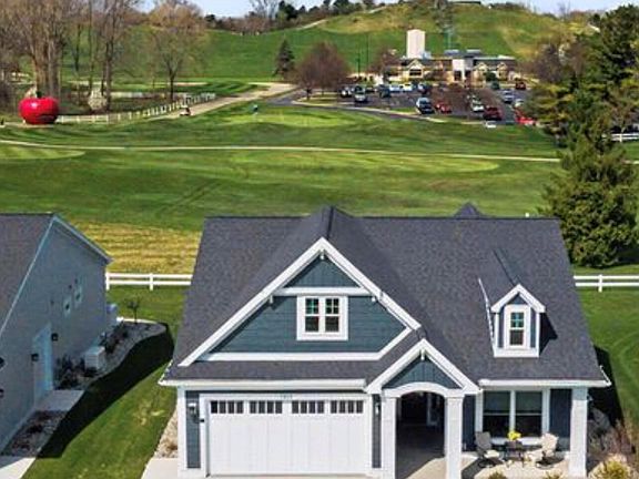 3rd image of 4219 Village Grn