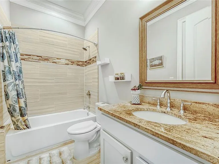 1196 John Collier Rd #1196 — Photo 23