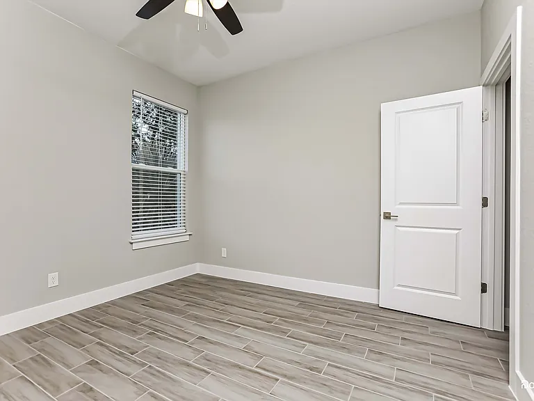 344 Hibiscus Dr — Photo 13