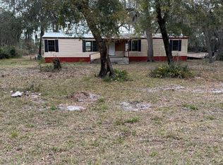 116 Diamond Lake Ln, Crescent City, FL 32112